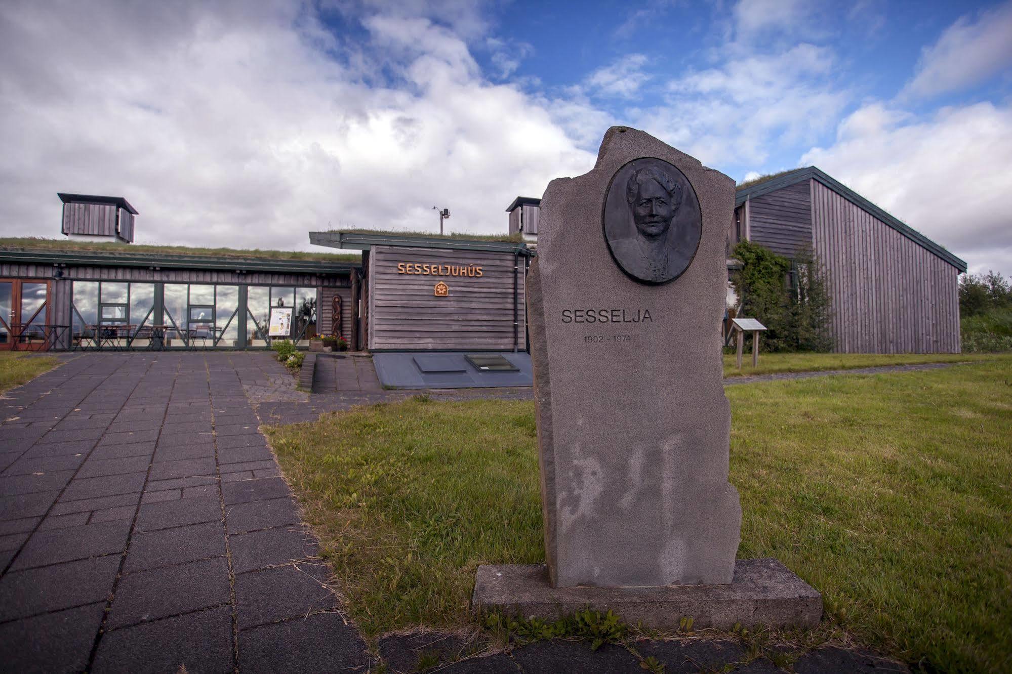 Solheimar Eco-Village Guesthouse Buitenkant foto